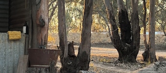 Romantic Nature Stay for 2 - Glamping 5 minutes from Moama and the Murray River