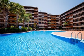Pool - Family partment Balcon de Los Gigantes with views of the ocean and cliffs (CN)