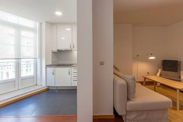 Lägenhet (Two-Bedroom Apartment)