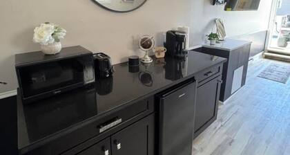 Bright & Stylish studio featuring an open layout, sleek finishes & fully furnished comfort.