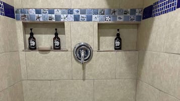 Apartment, 1 Bedroom | Bathroom shower