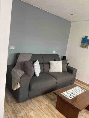 Apartment, 1 Bedroom | Living room