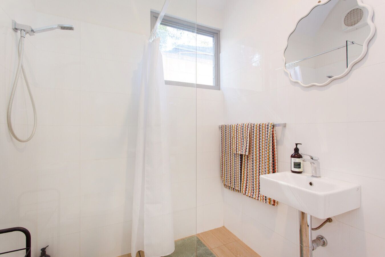Hair dryer, towels