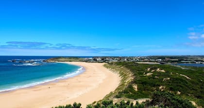 Twelve Apostles Beach House-STUDIO