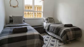 3 bedrooms, WiFi, bed sheets