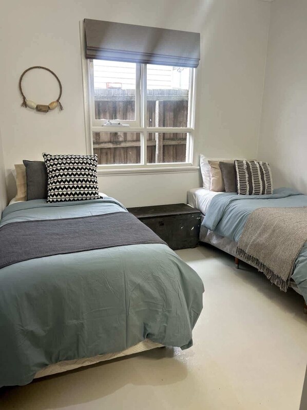 3 bedrooms, WiFi, bed sheets