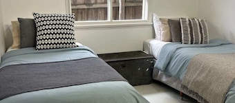 Neptunes Guest House