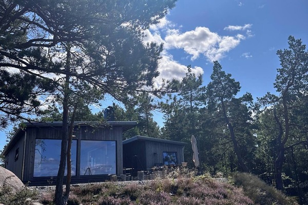 High above Sandnesfjorden