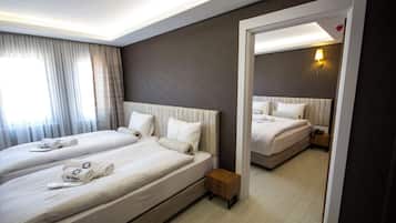 Family Room, City View | Free WiFi, wheelchair access