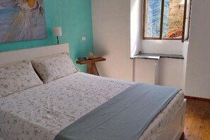 2 bedrooms, WiFi, bed sheets - Antico Arco (Montalto Ligure)
