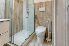 Een douche, een haardroger