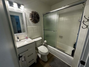 Hair dryer, towels - 2BR Marco Island condo with heated pool, WiFi, and full kitchen (Marco Island)