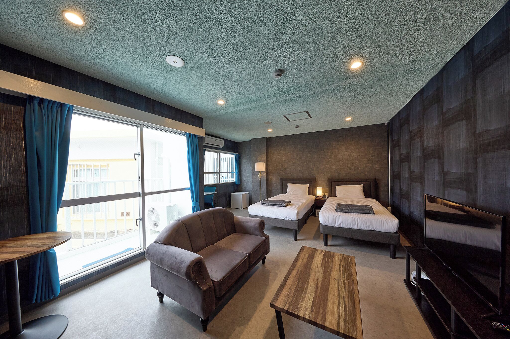 Tomannsrom – superior, ikke-røyk | Safe på rommet, skrivebord, blendingsgardiner og wi-fi (inkludert)