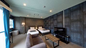 Superior-Zweibettzimmer, Nichtraucher | Zimmersafe, Schreibtisch, Verdunkelungsvorhänge, kostenloses WLAN