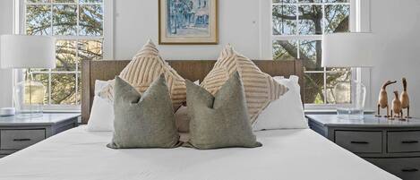 4 bedrooms, iron/ironing board, travel crib, WiFi