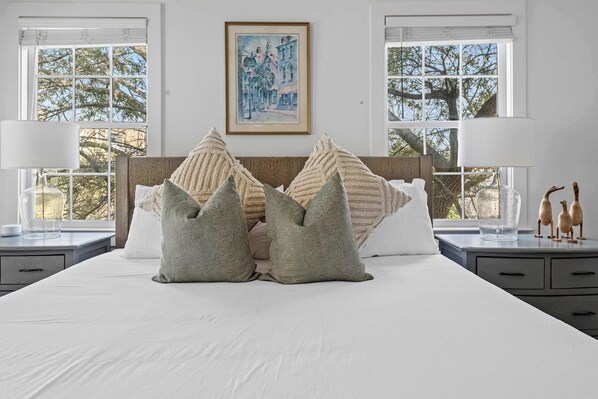 5 bedrooms, iron/ironing board, travel crib, WiFi