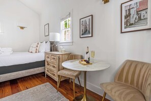 1 bedroom, iron/ironing board, travel crib, WiFi