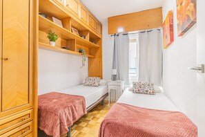 5 camere, Wi-Fi, lenzuola