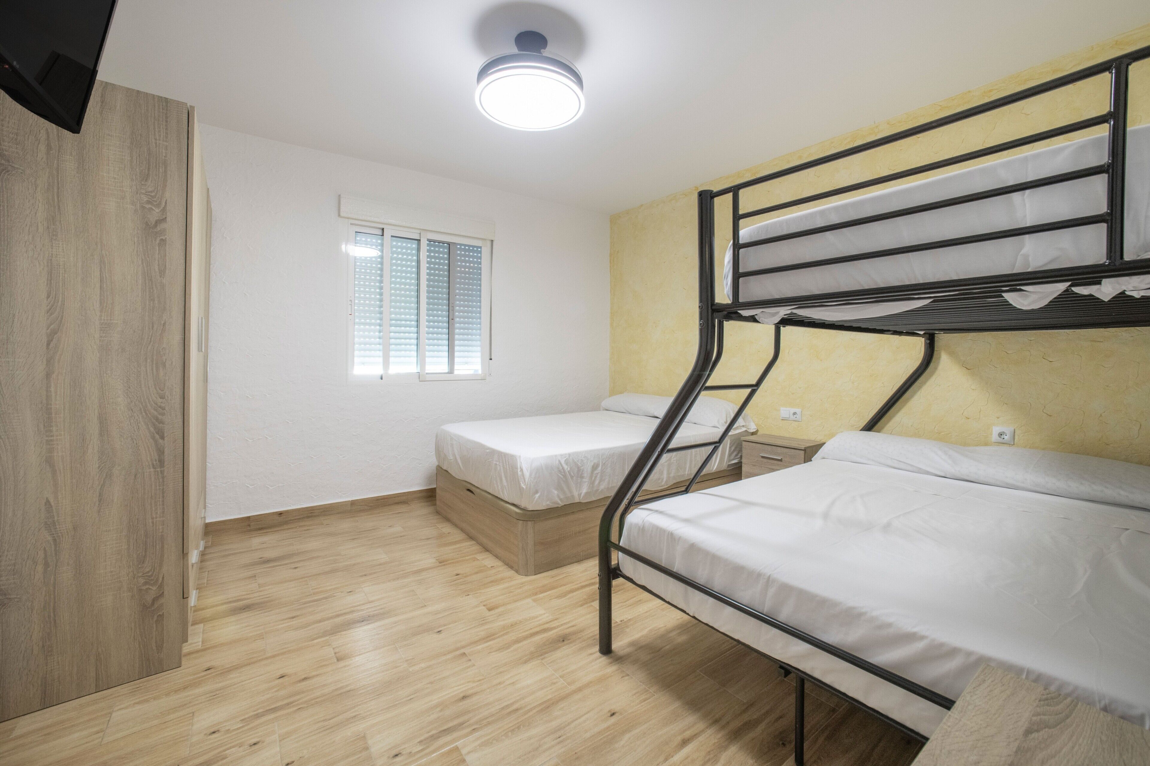3 habitaciones, wifi y ropa de cama 