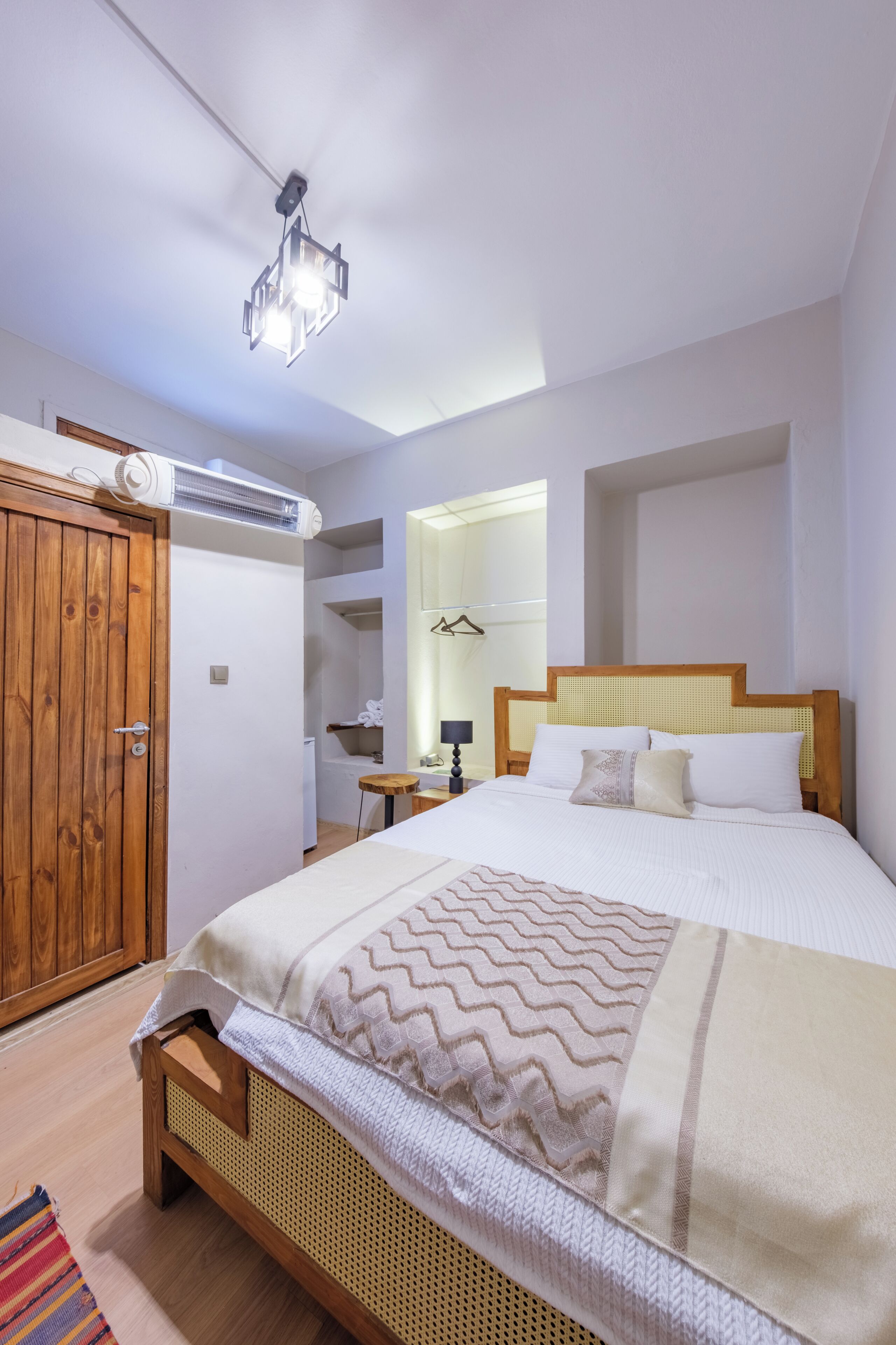 Standard Oda, Bahce Manzarali - 107 | Premium bedding, minibar, desk, WiFi (free)