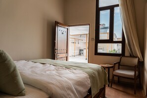 Standard Room | Free WiFi