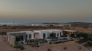 Exterior - Ampelas 4BR Villa, Private Pool, To Ktima Paros (Paros)