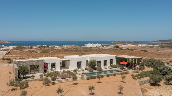 Exterior - Ampelas 4BR Villa, Private Pool, To Ktima Paros (Paros)