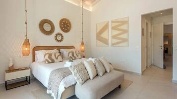 In-room safe, blackout curtains, iron/ironing board, free WiFi