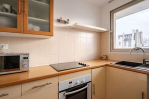 Private kitchen - Apartment 10 minutes from the Eiffel Tower (Paris)