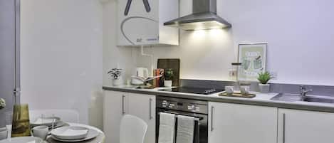 Studio, Non Smoking | Private kitchen