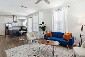 TV - Corporate Luxe Suite, near Legacy West + The Star (Frisco)