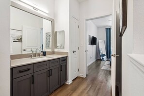 Interior - Corporate Luxe Suite, near Legacy West + The Star (Frisco)