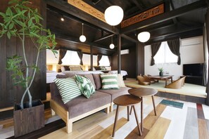 Villa | Blackout drapes, free WiFi - Ryukyu Kominka  Yamakawa House (Motobu)