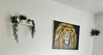 Serene Home With Pool and Beach