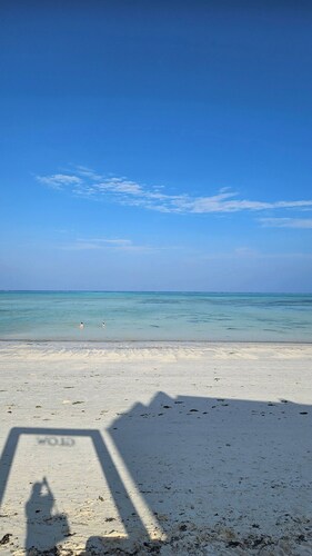 Serene Home With Pool and Beach