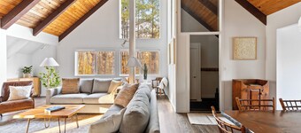 Stratton Ski Haus | A-Frame Hot Tub Sauna EV Sleeps 10
