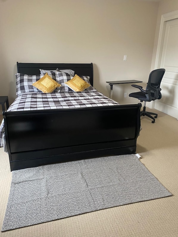 4 dormitorios, tabla de planchar con plancha, wifi y ropa de cama