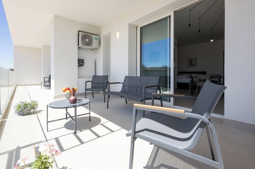 Dara Holiday Apartment