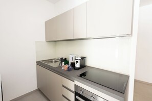 Dara Holiday Apartament, 306 | Eigene Küche | Kühlschrank, Herdplatte, Kochgeschirr/Geschirr/Besteck