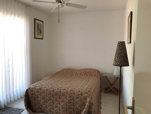 2 habitaciones, tabla de planchar con plancha y wifi 