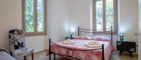 1 makuuhuone, silitysrauta/-lauta, Wi-Fi, vuodevaatteet