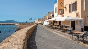 Ristorazione all'aperto