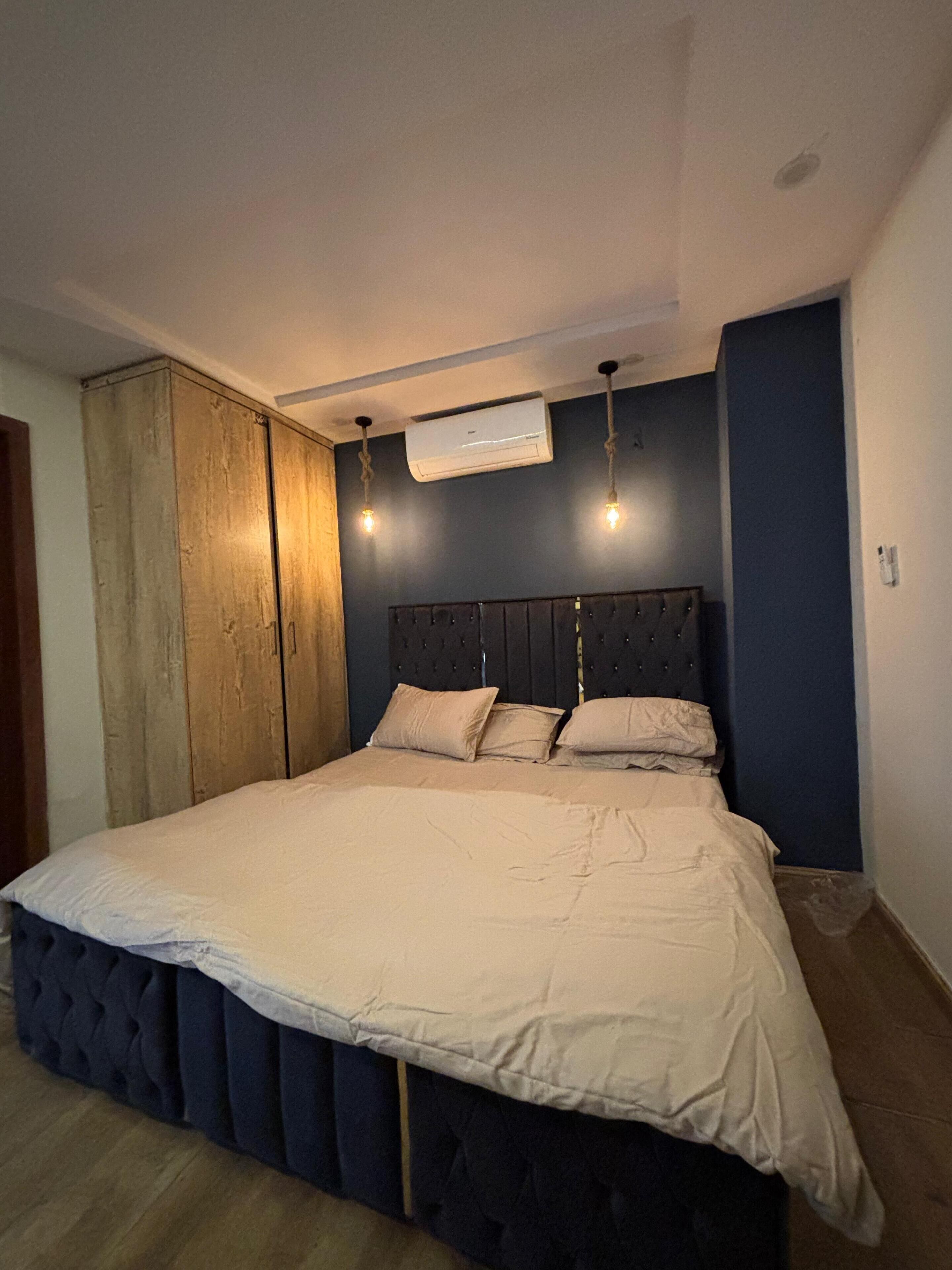 1 chambre, fer et planche à repasser, Wi-Fi, draps fournis