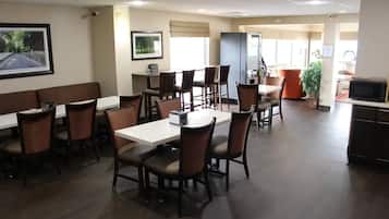 Tempat makan