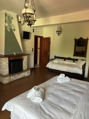 Chambre Triple, vue montagne