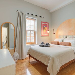 1 chambre, fer et planche à repasser, lit de bébé portatif, Wi-Fi