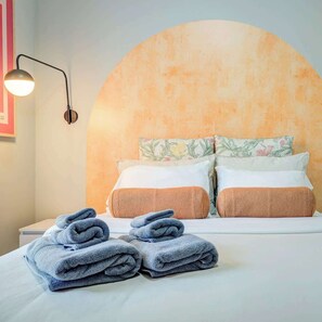 1 bedroom, iron/ironing board, travel cot, WiFi