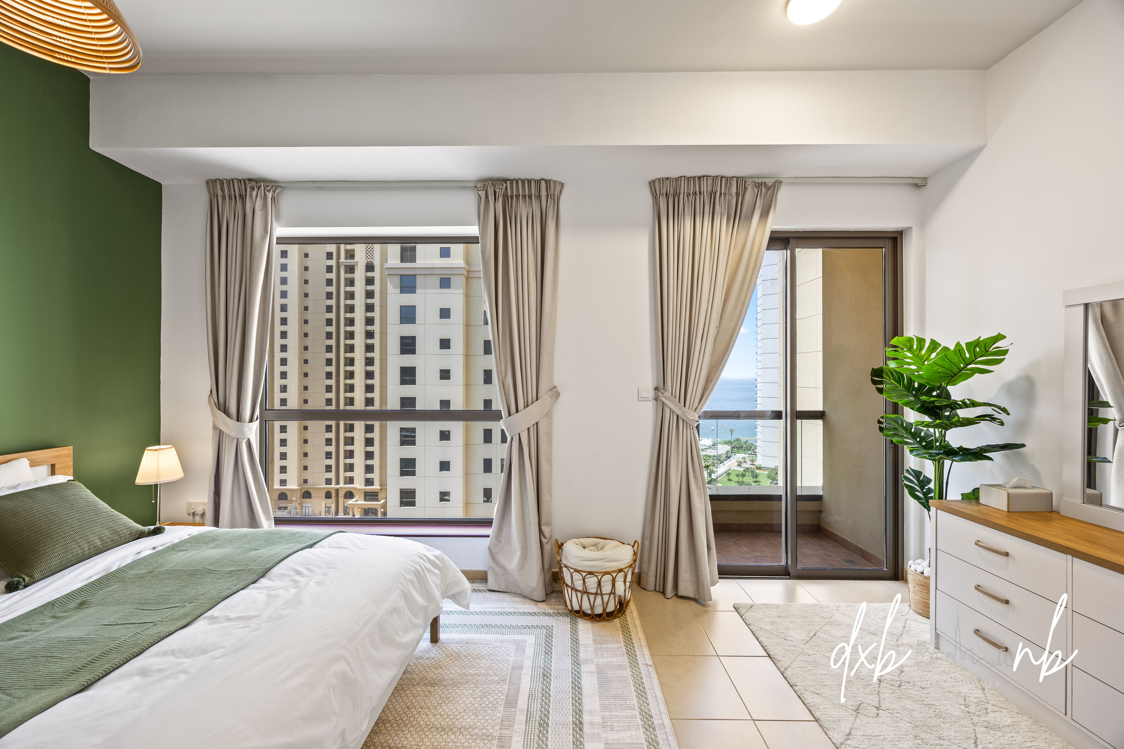 1 bedroom, in-room safe, iron/ironing board, free WiFi