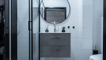 Hair dryer, towels