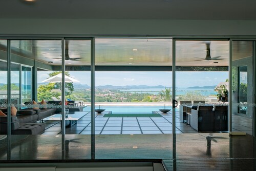 Aroha Seaview Villa In Nature --Private Pool